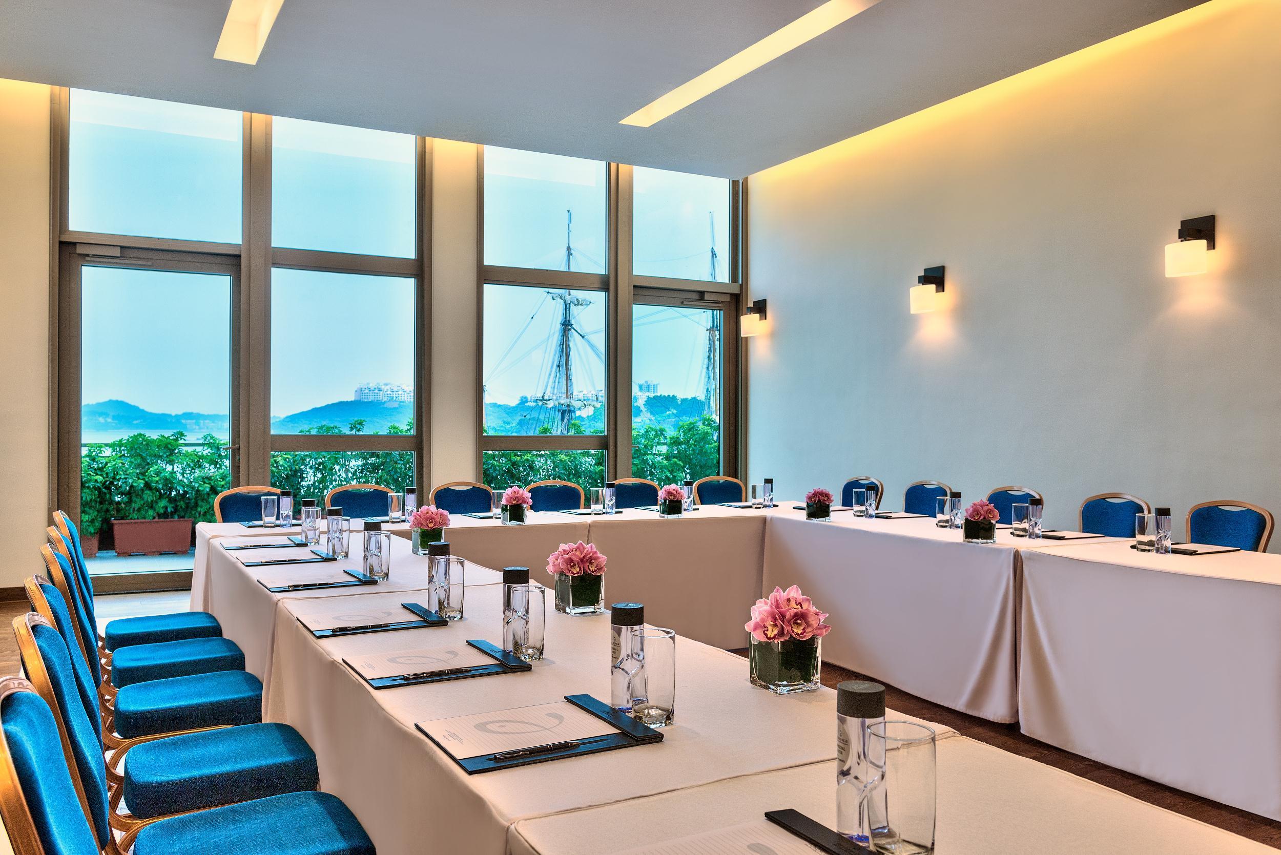 Auberge Discovery Bay Hong Kong Esterno foto