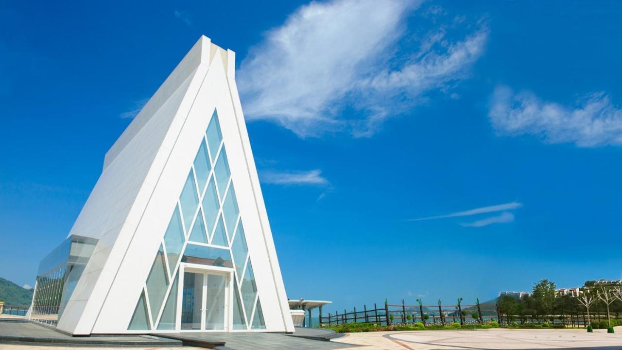 Auberge Discovery Bay Hong Kong Esterno foto